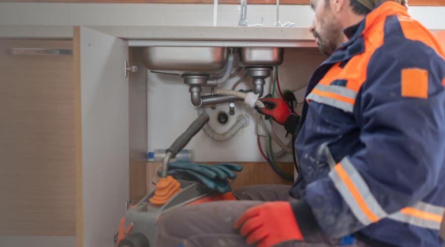 Professional tankless water heater installation services in North Carrollton, MS